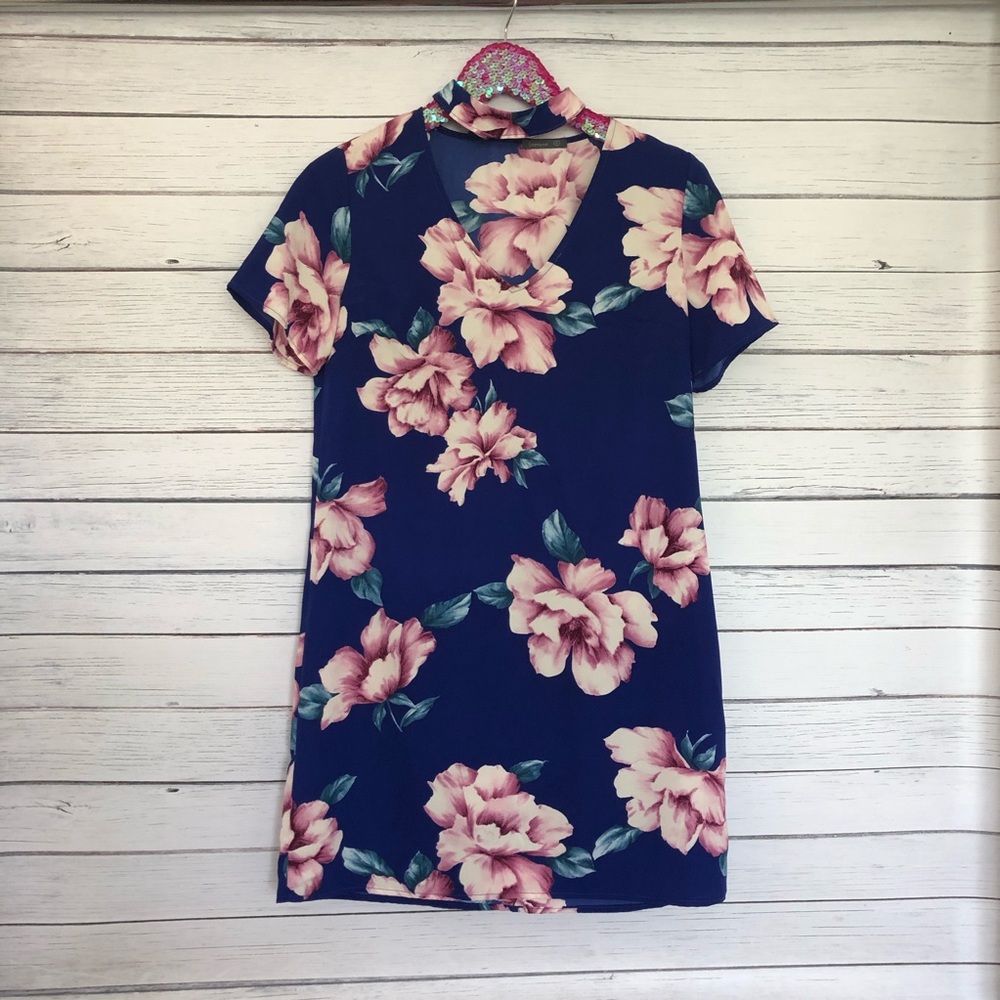 Soprano dress